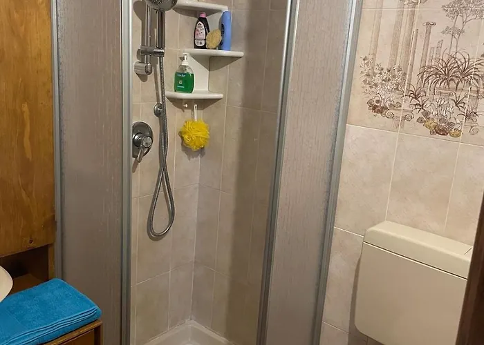 Apartament Casa Maggiore Tavern, Living Room, Attic, Bathroom Stresa