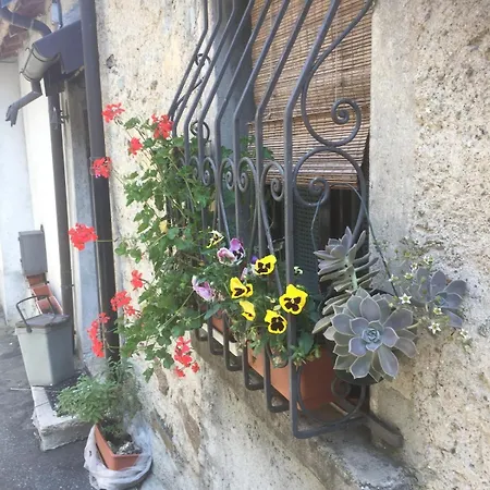 Casa Maggiore Tavern, Living Room, Attic, Bathroom