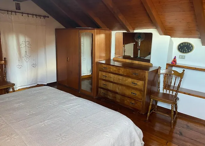 Appartamento Casa Maggiore Tavern, Living Room, Attic, Bathroom Stresa